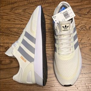 Men’s Adidas N5923 size 10 w/tags